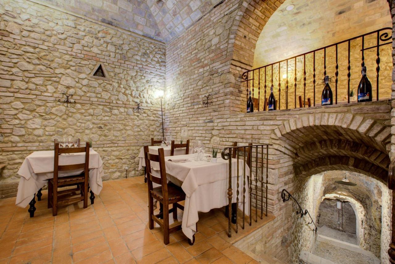 Oste del Castello Wellness&Bike Hotel Verucchio Esterno foto