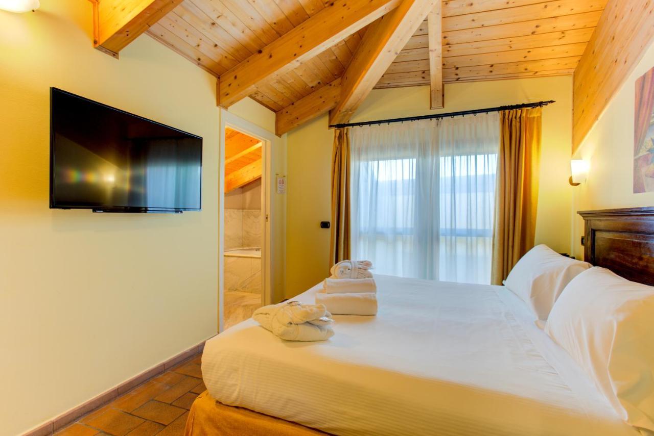 Oste del Castello Wellness&Bike Hotel Verucchio Esterno foto