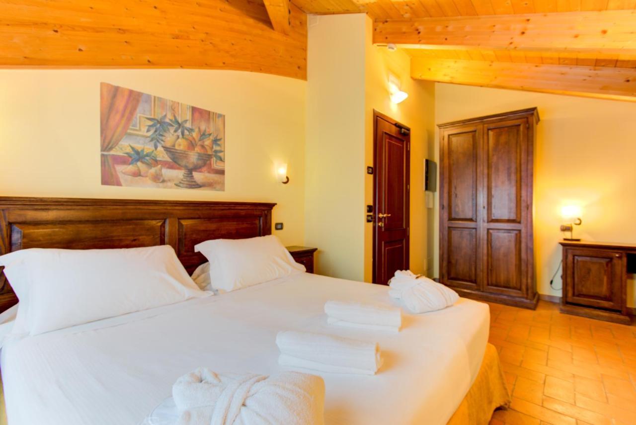 Oste del Castello Wellness&Bike Hotel Verucchio Esterno foto